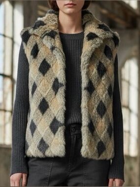 Vintage Y2K Pamela McCoy Faux Fur Vest Checkered Argyle Pattern Beige Gray Small